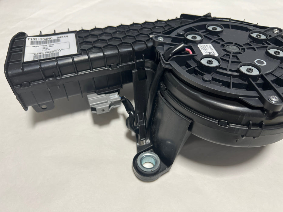 CL-0623-DG9Z-10C659-A-K2 2016-2018 Ford Fusion Hybrid Drive Motor Battery Air Conditioning Blower Motor DG9Z-10C659-A