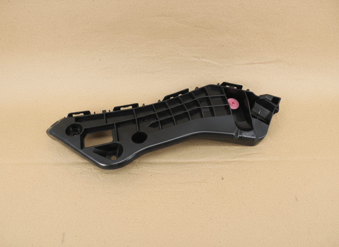 52535-0R080 2016-2018 Toyota RAV4 OEM Passenger Side Front Bumper Retainer