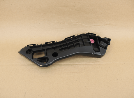 52535-0R080 2016-2018 Toyota RAV4 OEM Passenger Side Front Bumper Retainer