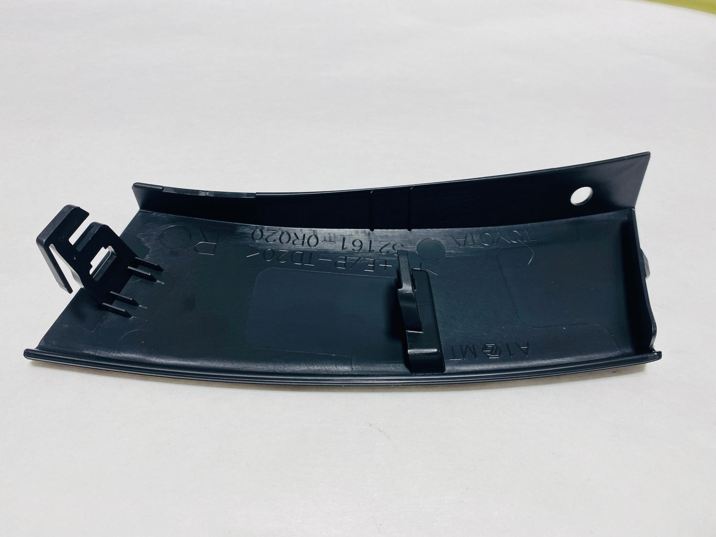 52161-0R900-E5 2016-2018 Toyota Rav4 SE or Limited Passenger Side Rear Bumper Filler Extension