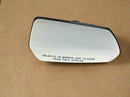 23487738 2016-2019 Chevrolet Camaro Passenger Side Power Mirror Glass Non Auto Dimming OEM