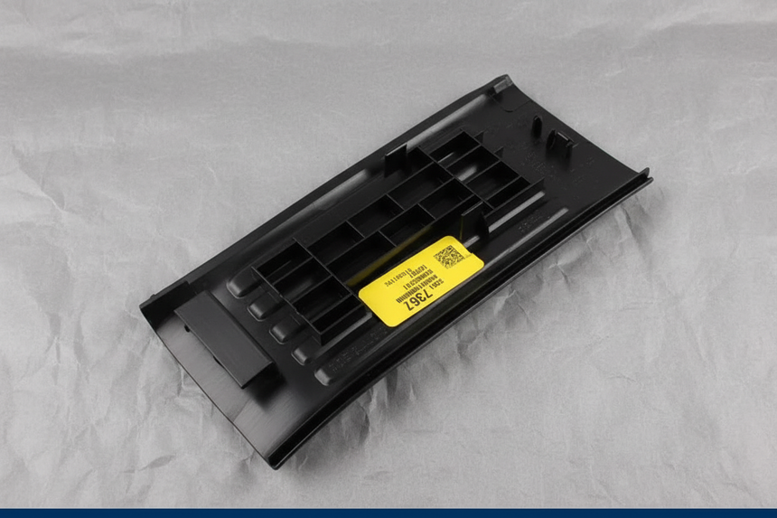 2016-2019 Chevrolet Silverado GMC Sierra Jet Black Rear Driver Side Door Sill Garnish Molding Genuine OEM