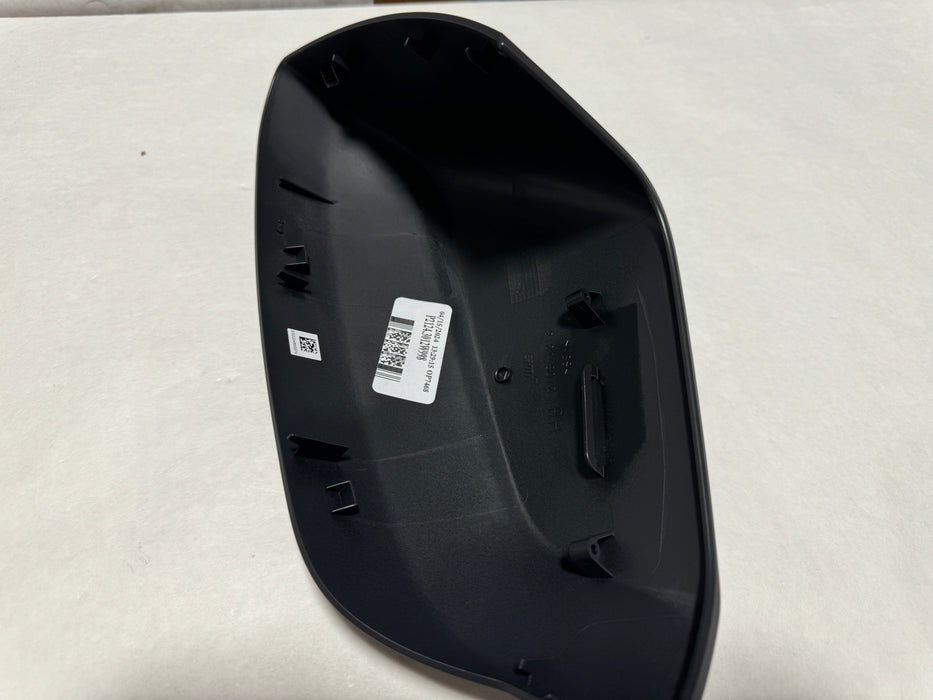 23364928-H11 2016-2019 Chevrolet Volt Passenger Side Door Mirror Upper Back Cap Cover - Unpainted OEM