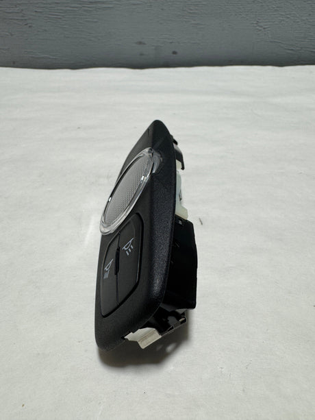 BB5Z-13776-AM-B11 2016-2019 Ford Explorer W/O Sunroof 2nd Row Dome Reading Light OEM