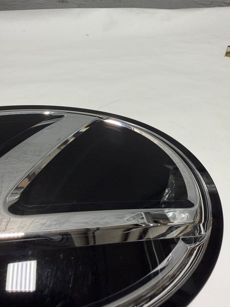 CL-1025-90975-02125-D3 2016-2019 Lexus RX350 Non Hybrid Grille Emblem W/o Radar Cruise or Pre Crash 90975-02125