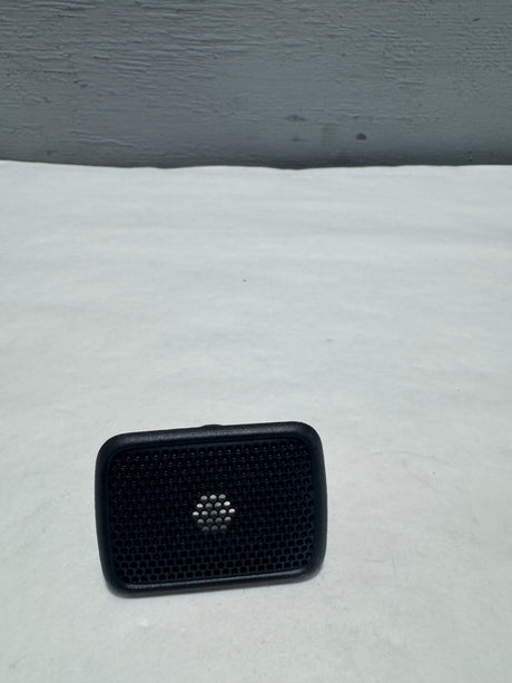 22923876-C2 2016-2020 Cadillac CT6 Black Active Noise Cancellation Microphone Grille OEM