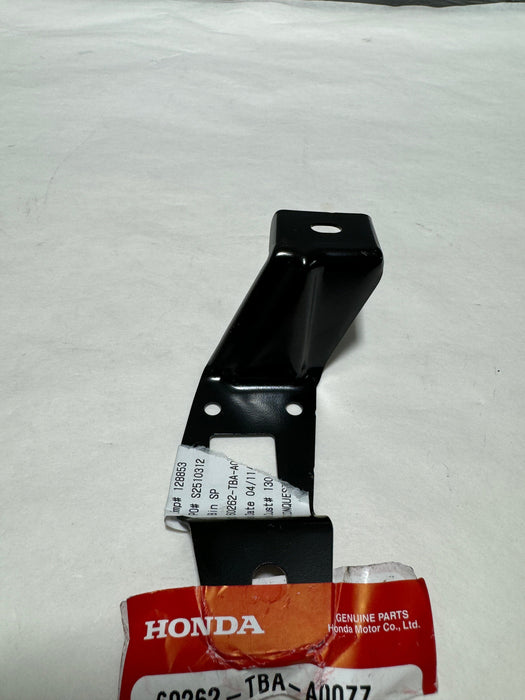 60262-TBA-A00ZZ-F6 2016-2020 Honda Civic Driver Side Front Fender Lower Stay OEM