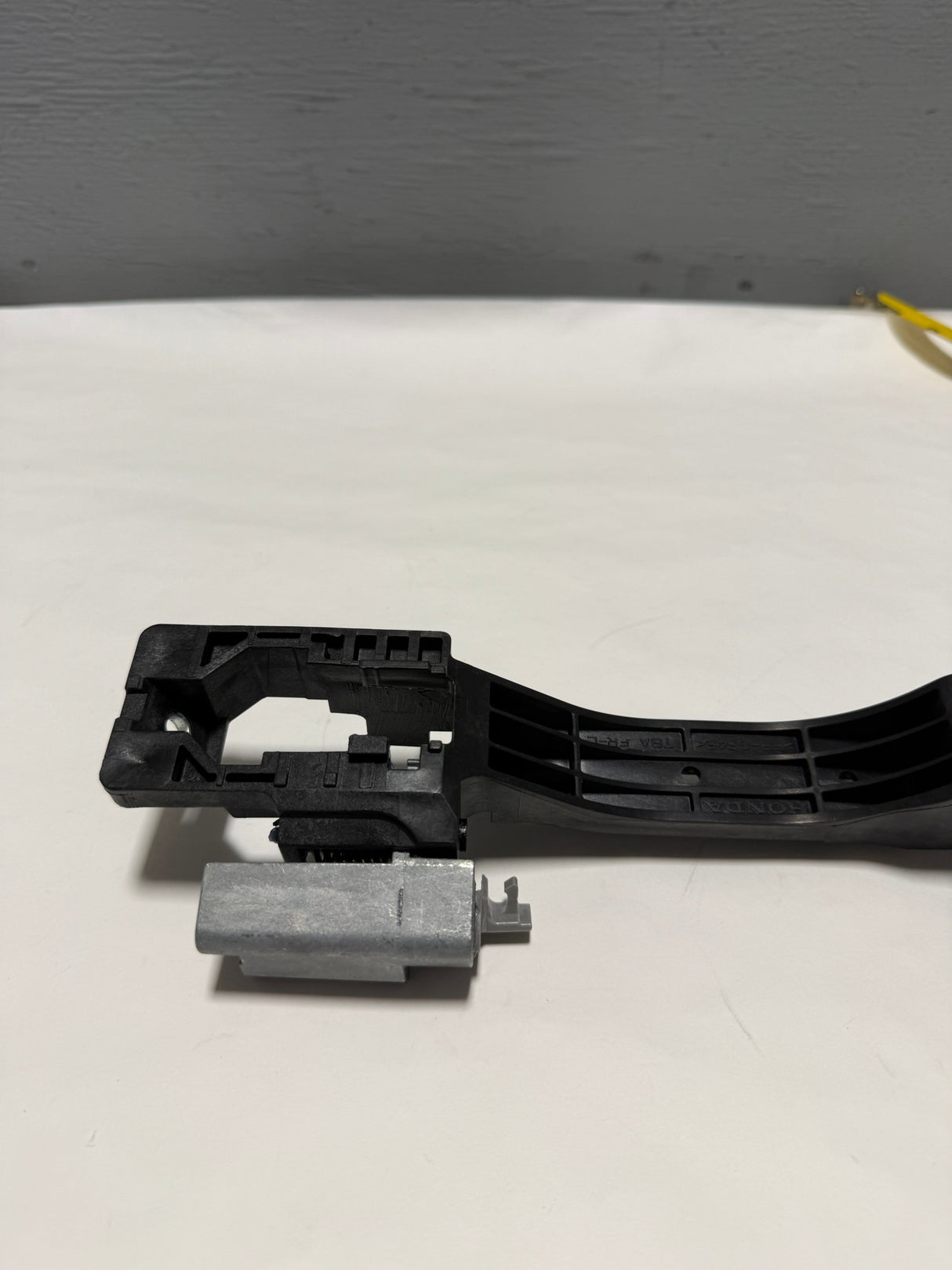 72182-TBA-A71 2016-2021 Honda Civic OEM Driver Side Front Door Handle Base
