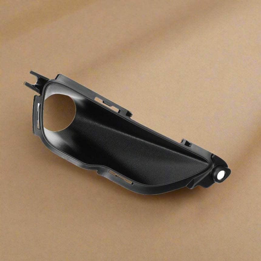 2016-2021 Jeep Grand Cherokee Fog Lamp Light Bezel Passenger Side OEM