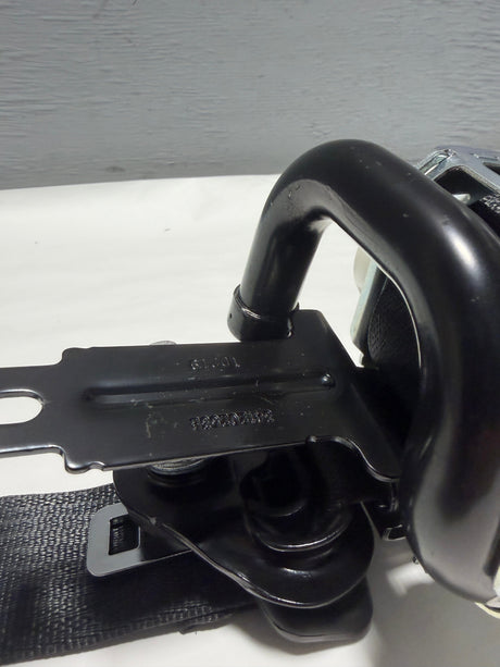 84496833 2016-2022 Chevrolet Camaro Convertible Driver Seat Belt Retractor OEM - Black