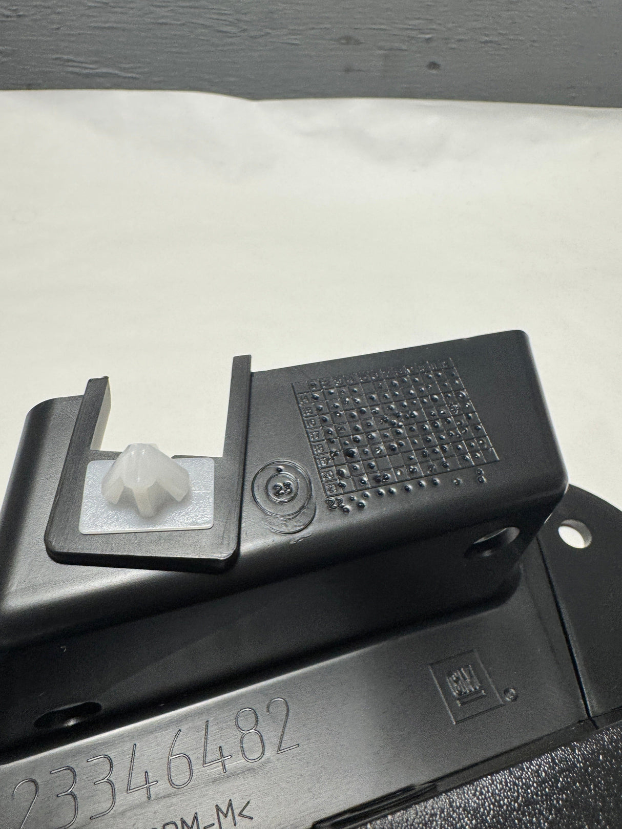 23346482 2016-2022 Colorado Canyon Driver Side Rear Mud Flap Guard Genuine OEM