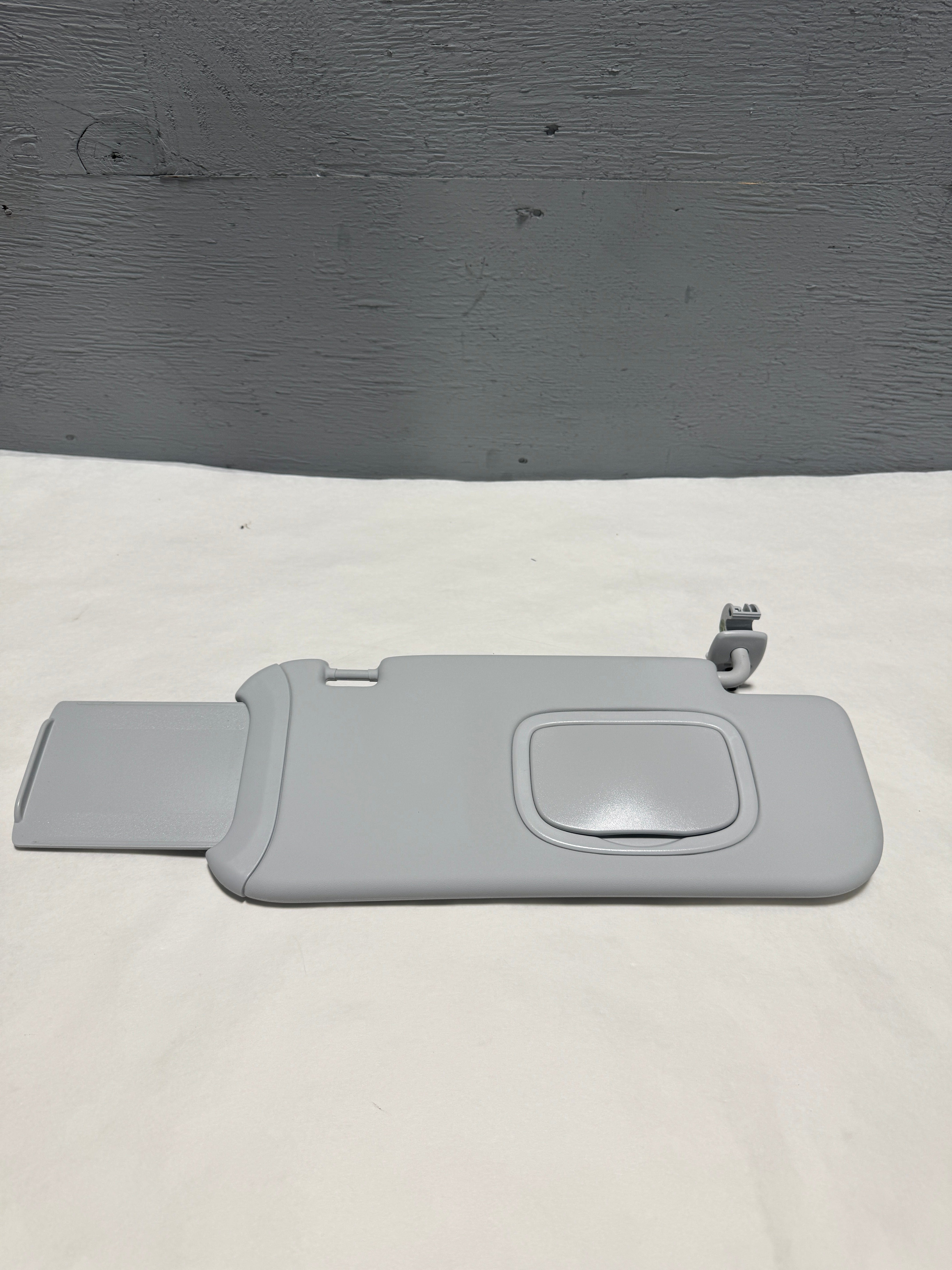 2018-2022 Fiat 500X ONLY Passenger Side Sun Visor Gray OEM New