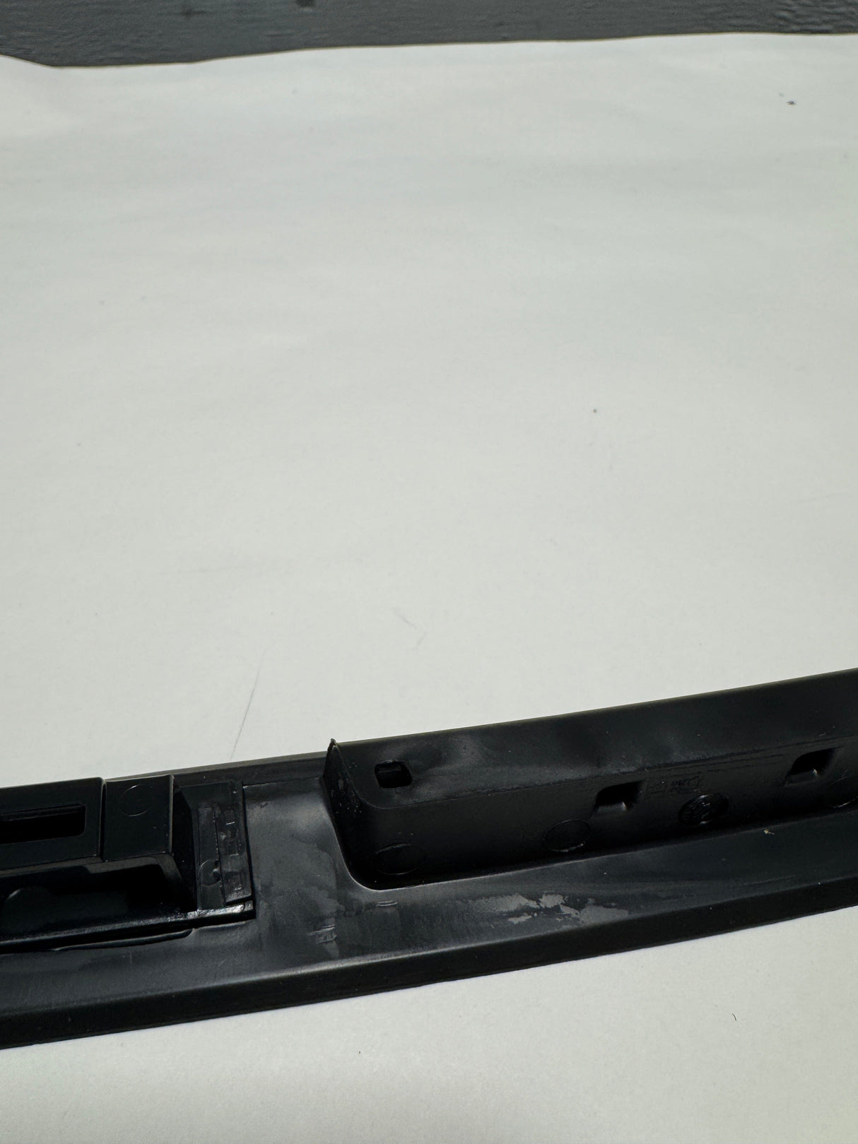 75280-T7A-003 2016-2022 Honda HR-V Front Driver Side Roof Rail Molding Driver Side Genuine OEM