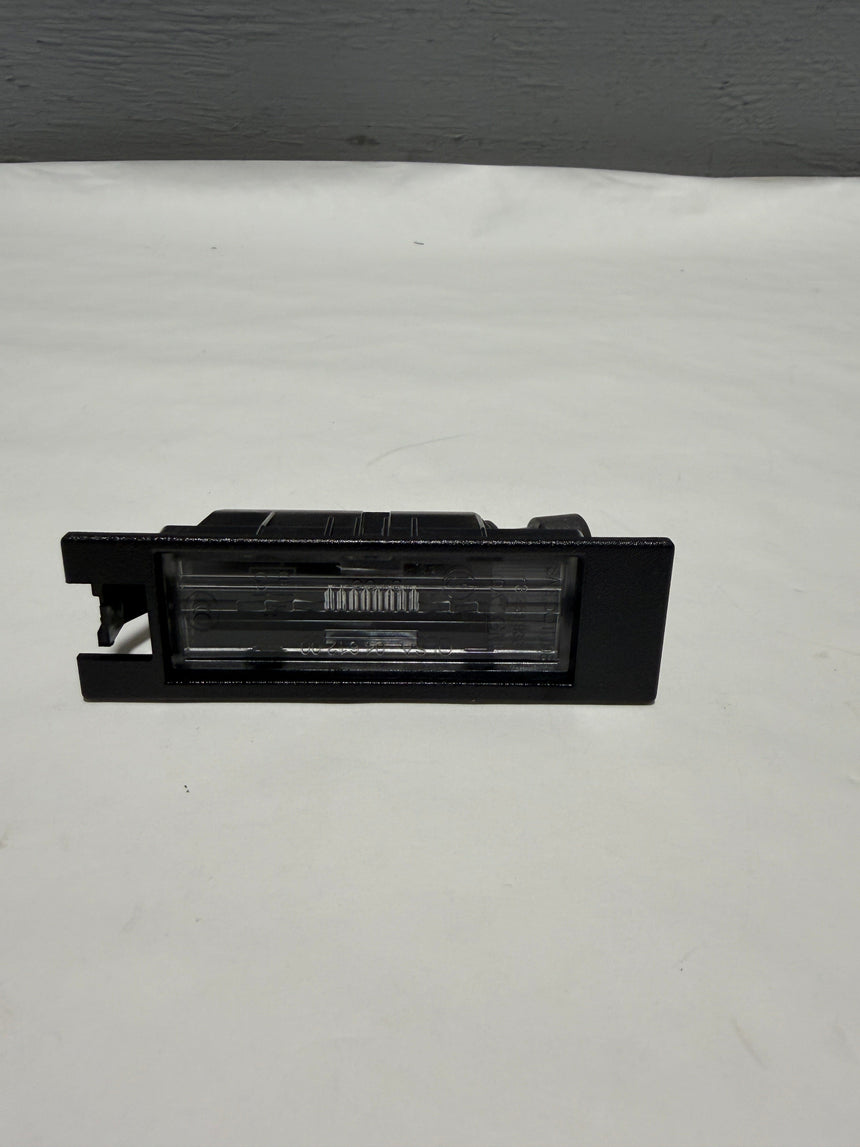 2016-2024 Chevrolet Camaro (1) License Plate Lamp Light Genuine OEM