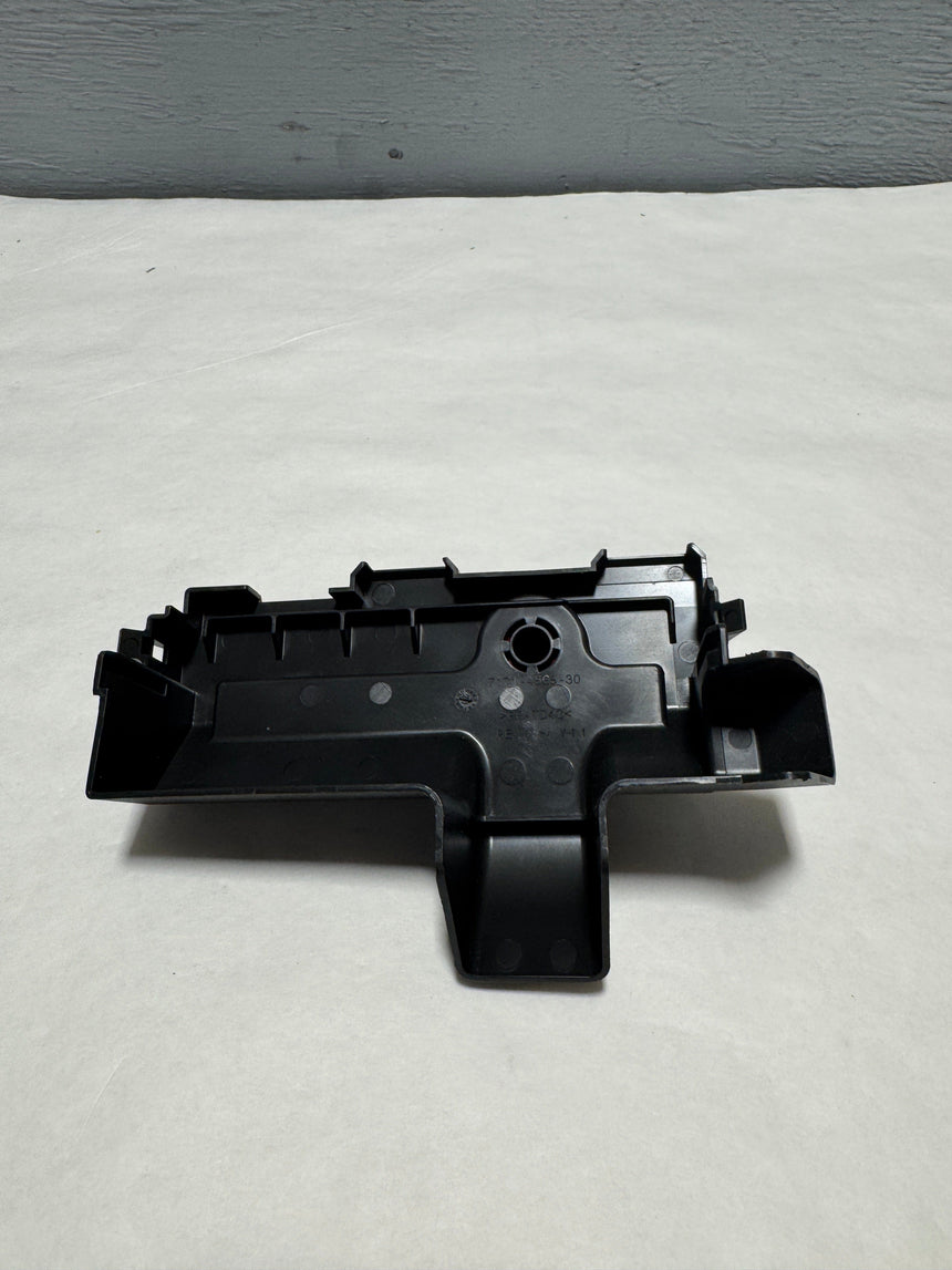 2016-2024 Chevrolet Camaro Under Hood Fuse Box Top Cover OEM