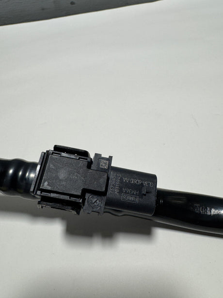 GK4Z-6758-B 2016-2024 Ford Transit 3.5L Crankcase Vent Sensor Breather Hose With Sensor