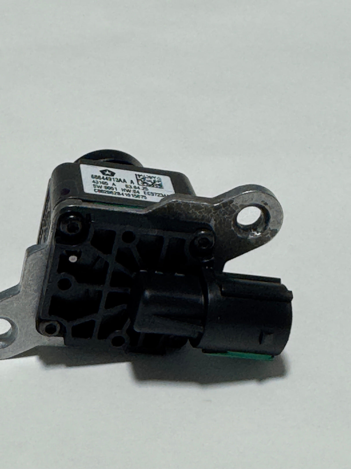 68644913AA 2016-2024 Ram 2500 3500 Rear View Back up Camera Genuine OEM