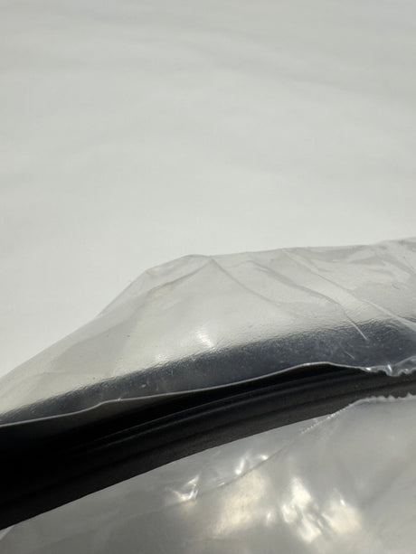 70205-T2A-A01 2016-2025 Honda Civic Sunroof Glass Weatherstrip Seal OEM