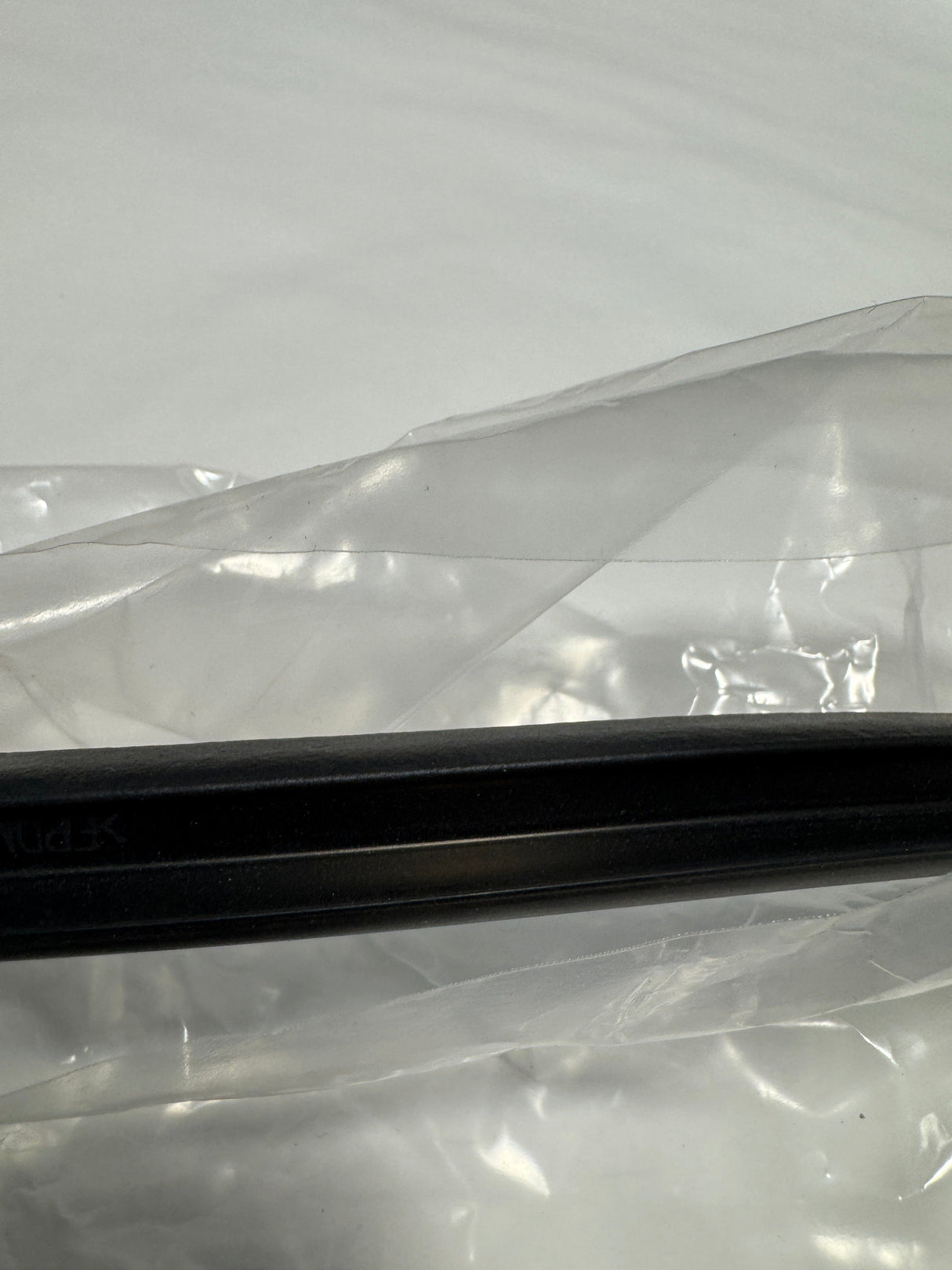 70205-T2A-A01 2016-2025 Honda Civic Sunroof Glass Weatherstrip Seal OEM