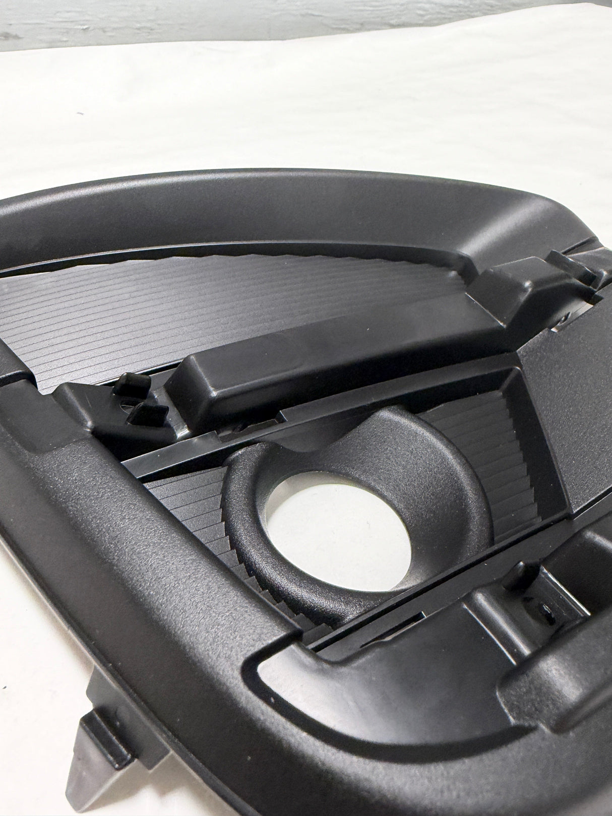 KA0H-50-C11A 2016 Mazda CX-5  Passenger og Light Bezel Trim Cover For Standard Fog Lights