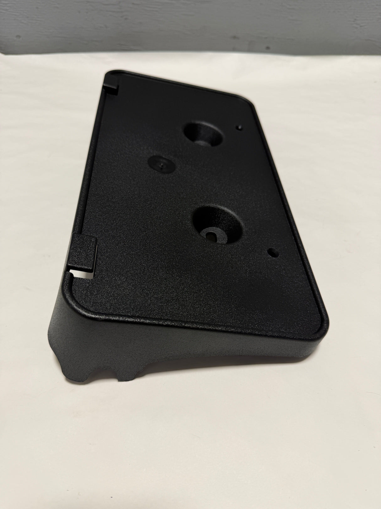 HS7Z-17A385-AACP 2017-2018 Ford Fusion Non Sport Front License Plate Bracket OEM