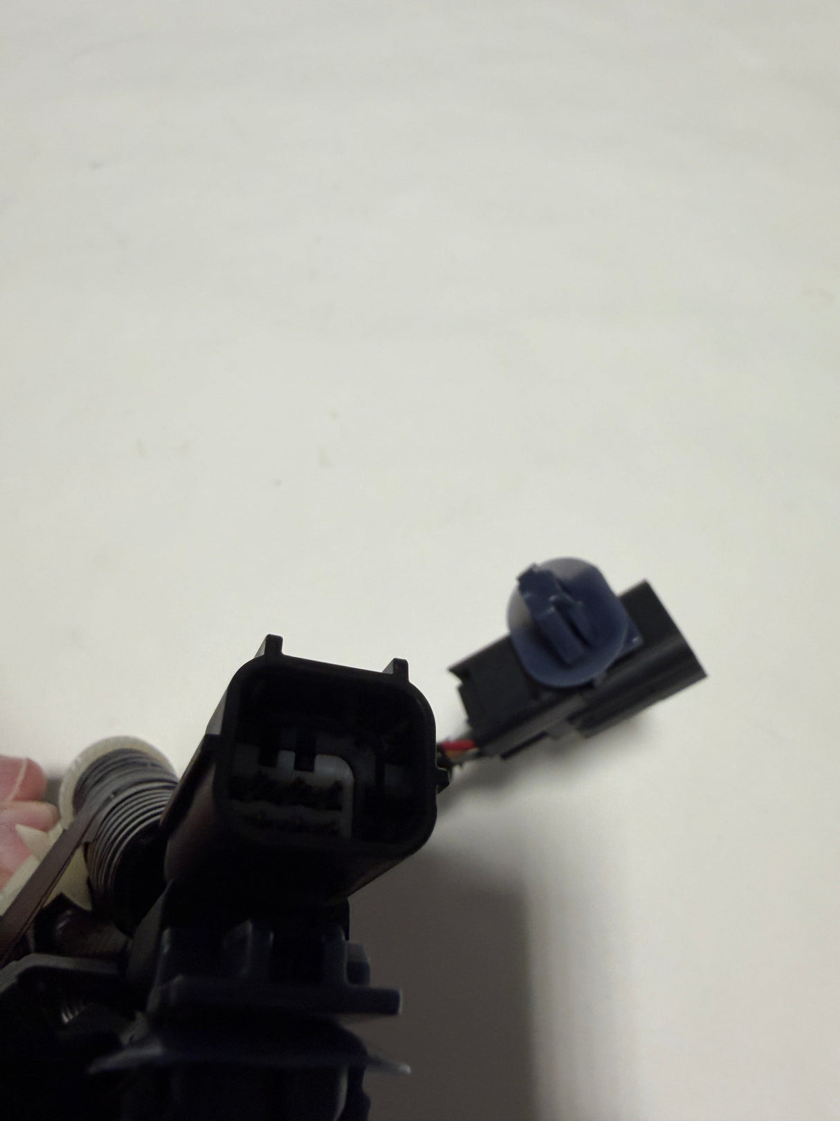 32109-T6Z-305 2017-2018 Honda Ridgeline Tailgate Wiring Harness OEM