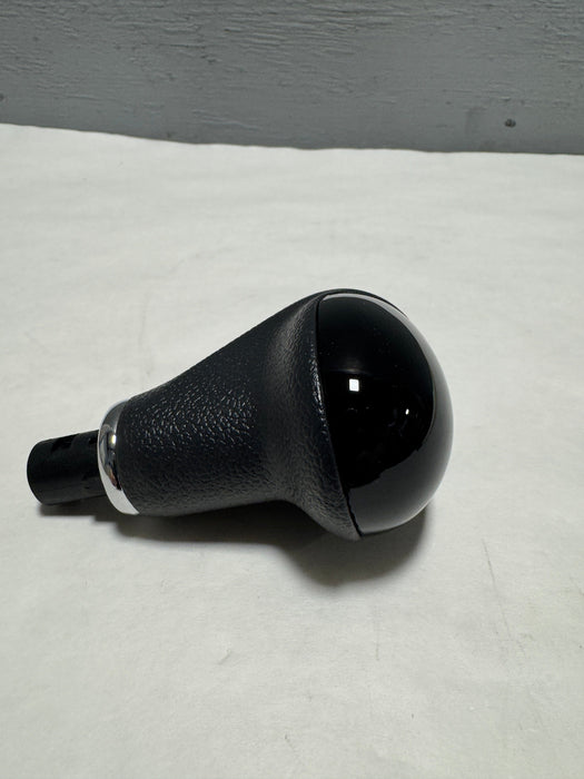 46720-A2100D6A 2017-2018 Kia Forte Gear Shift Knob OEM