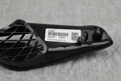 2017-2019 Chevrolet Corvette Passenger Outer Quarter Air Scoop OEM