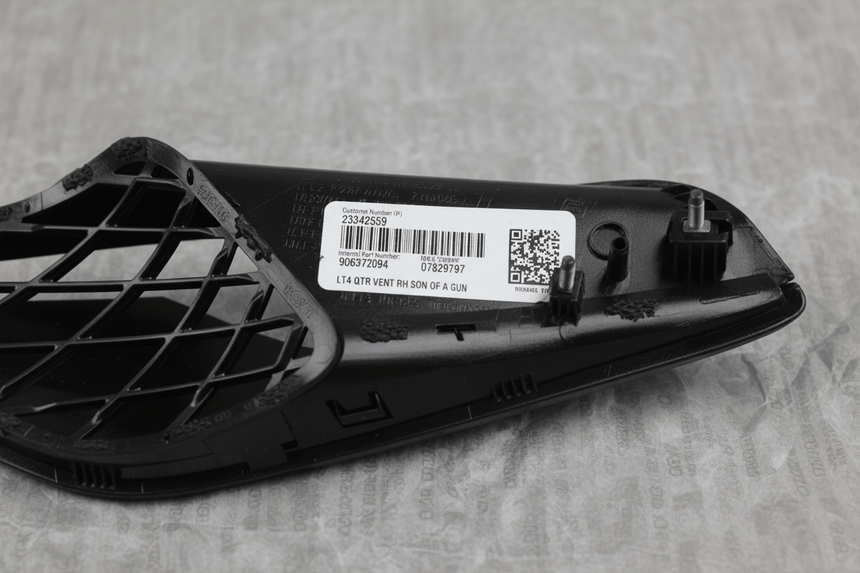 2017-2019 Chevrolet Corvette Passenger Outer Quarter Air Scoop OEM