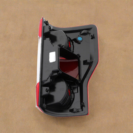 KC3Z-13405-C 2017-2019 Ford F-250 F-350 Driver SIde Tail Lamp Light W Blind Spot Radar Without LED Lighting