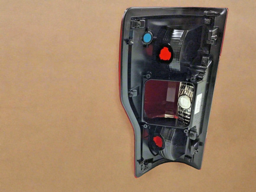 2017-2019 Ford F-250 F-350 Passenger Side Radar BLIS Tail Lamp Light Halogen NON LED