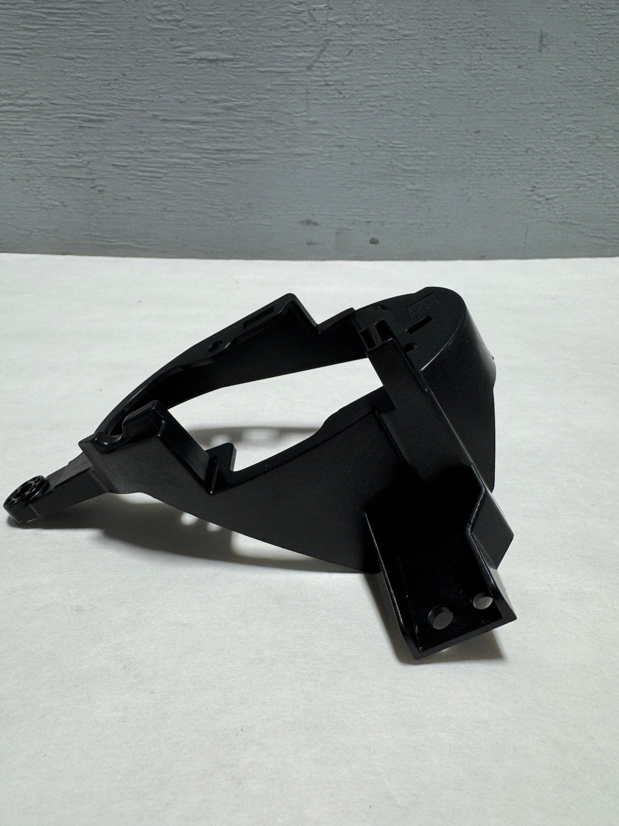 71166-TLA-A00 2017-2019 Honda CR-V Driver Side Fog Light Bracket OEM