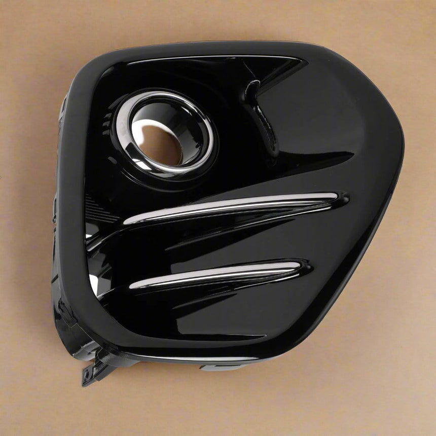 2017-2019 Kia Sportage Passenger Side Bumper Fog Light Trim Bezel OEM