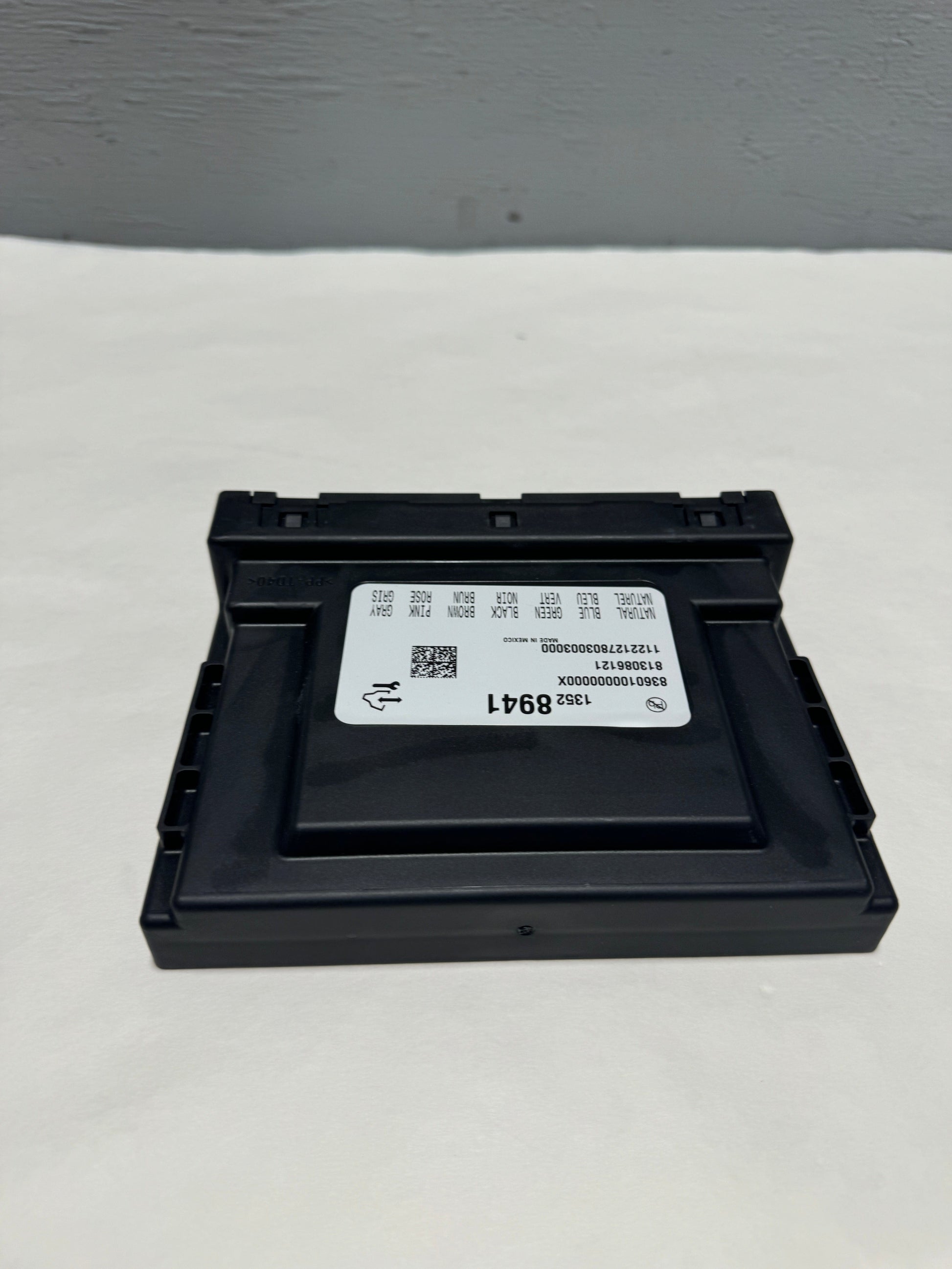 CL-0924-13528941-F1 2017-2019 Silverado Sierra 1500 OEM Body Control Module New