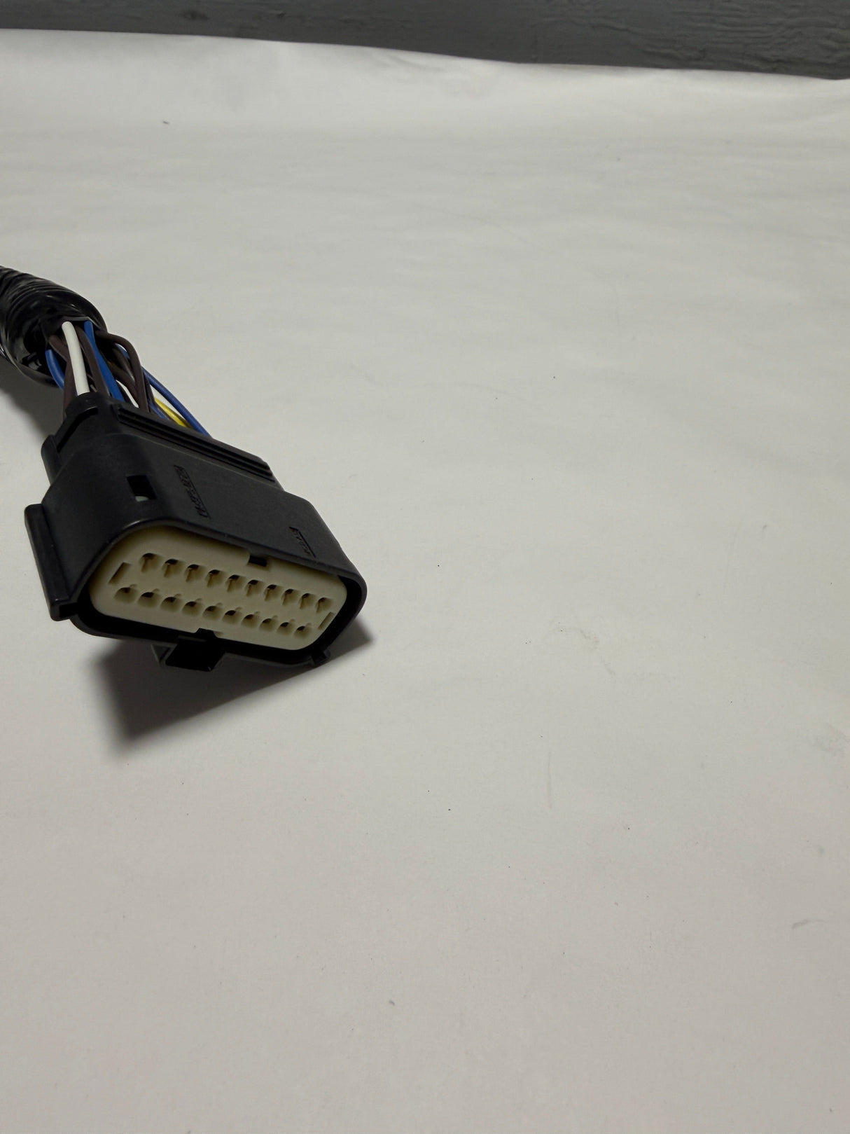 84630271 2017-2019 Silverado Sierra Duramax DEF Fluid Tank Reservoir Wire Harness Genuine OEM