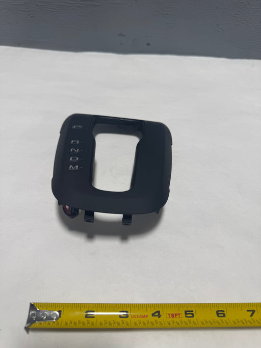 42346920 2017-2020 Chevrolet Sonic Black Automatic Transmission Control Indicator Opening Cover OEM