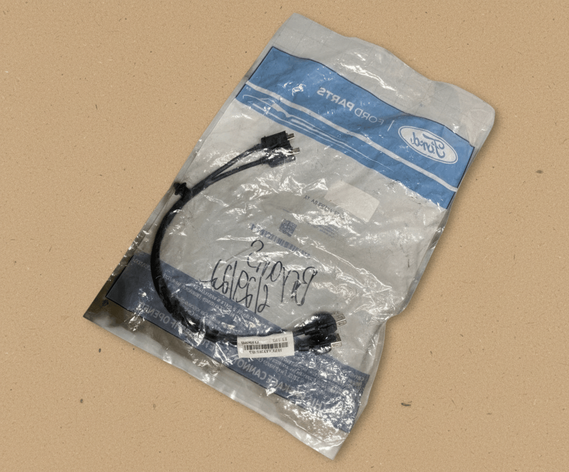 JU5Z-14D202-BA 2017-2020 F-150 USB Port Cable Assembly OEM