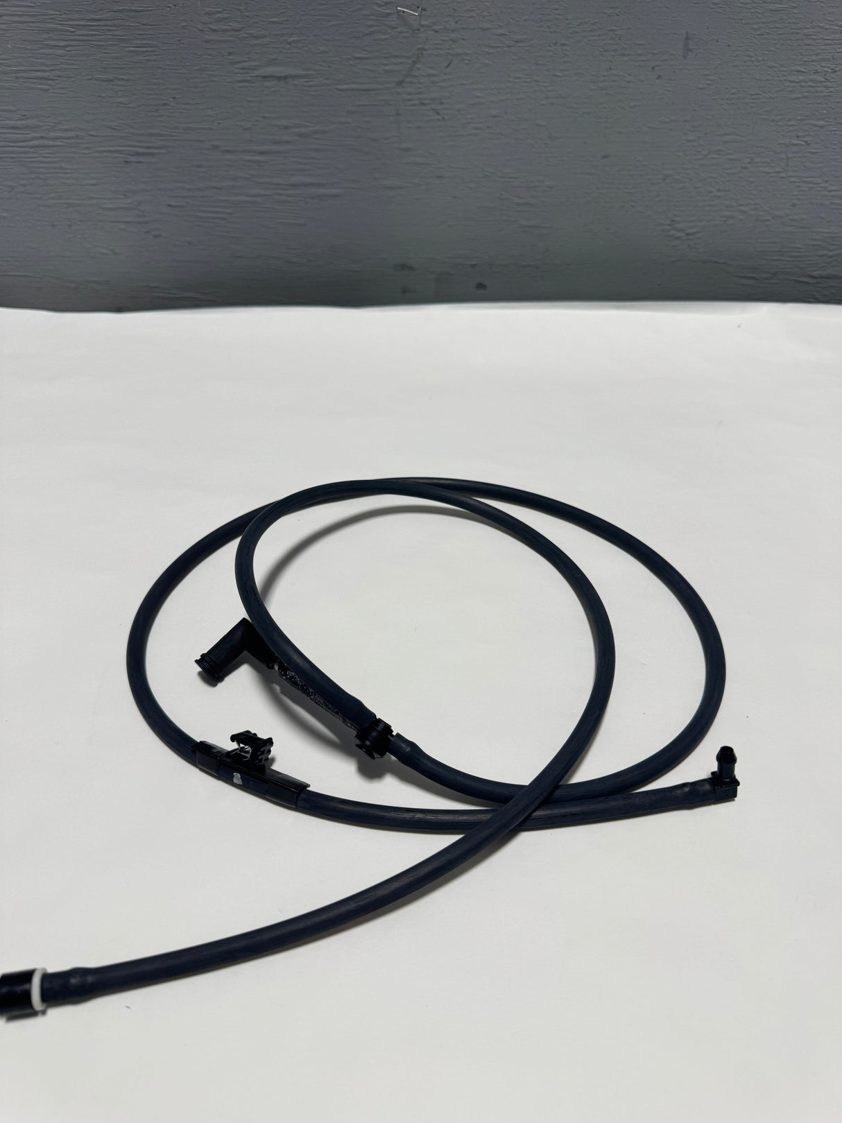 HL3Z-17A605-B 2017-2020 Ford F-1-50 Washer Windshield Connector Hose OEM