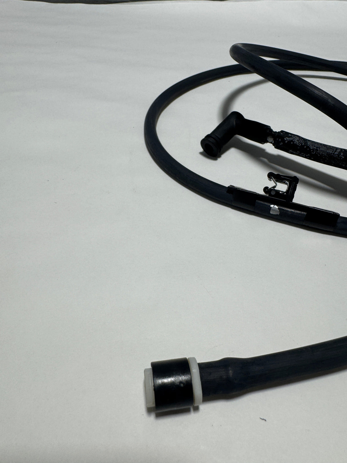 HL3Z-17A605-B 2017-2020 Ford F-1-50 Washer Windshield Connector Hose OEM