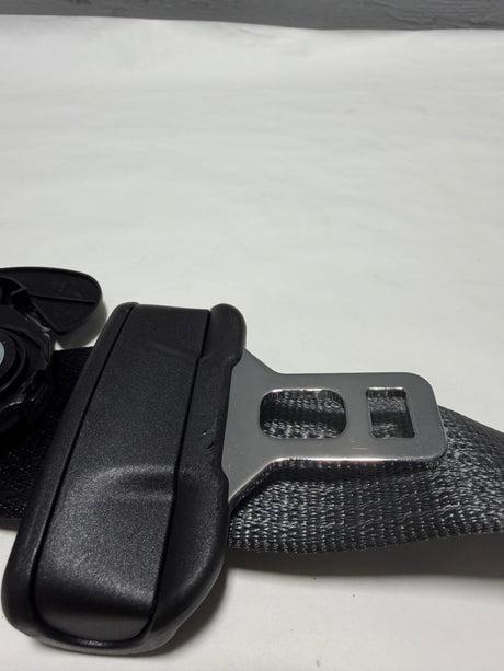 84583981 2017-2022 Canyon Colorado Front Seat Belt  Driver Side - Black