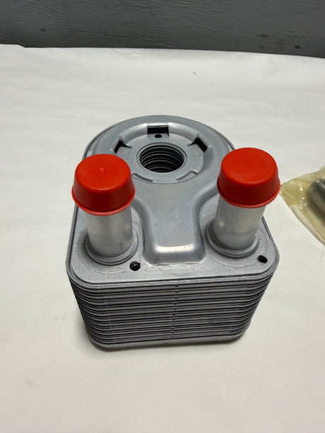 HC3Z-6A642-B 2017-2022 F-250 F-350 6.2 Gas Engine Oil Cooler OEM
