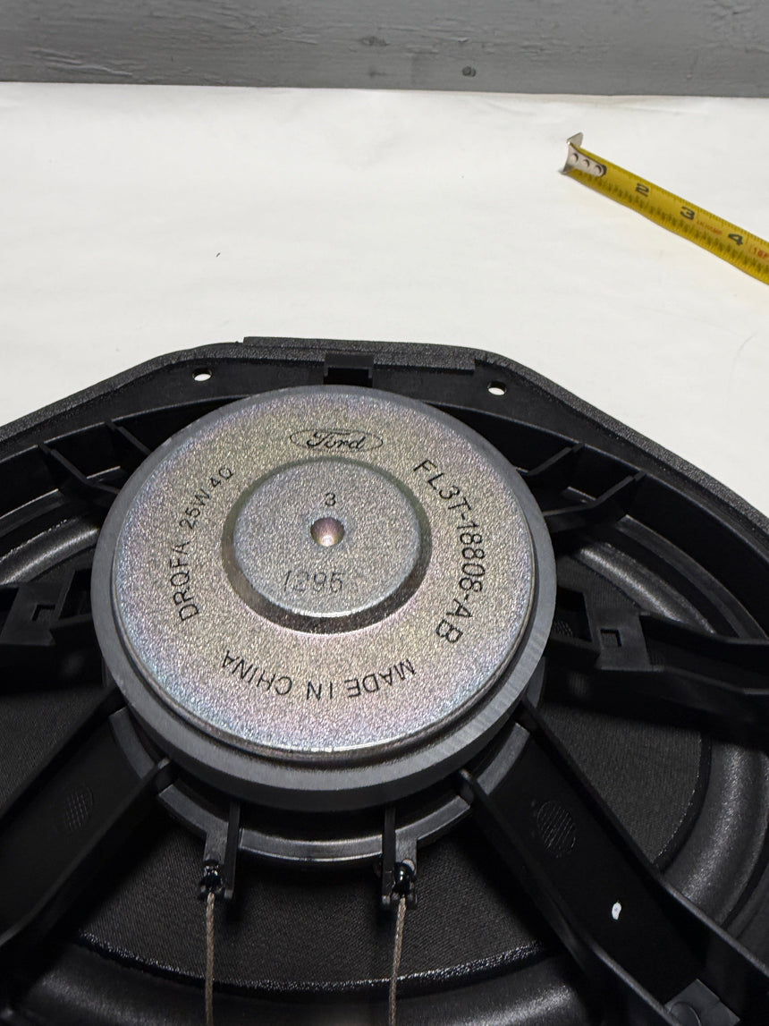 2017-2022 Ford F-250 F-350 (1) Front Door Speaker For Basic 6 or 7 Spkr Sys Only