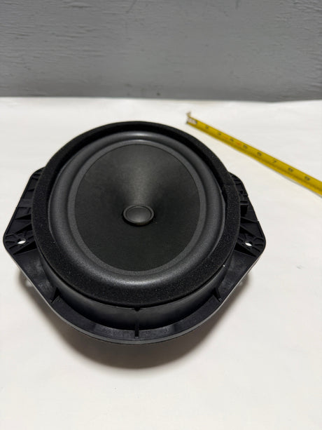 FL3Z-18808-M 2017-2022 Ford F-250 F-350 (1) Front Door Speaker For Basic 6 or 7 Spkr Sys Only