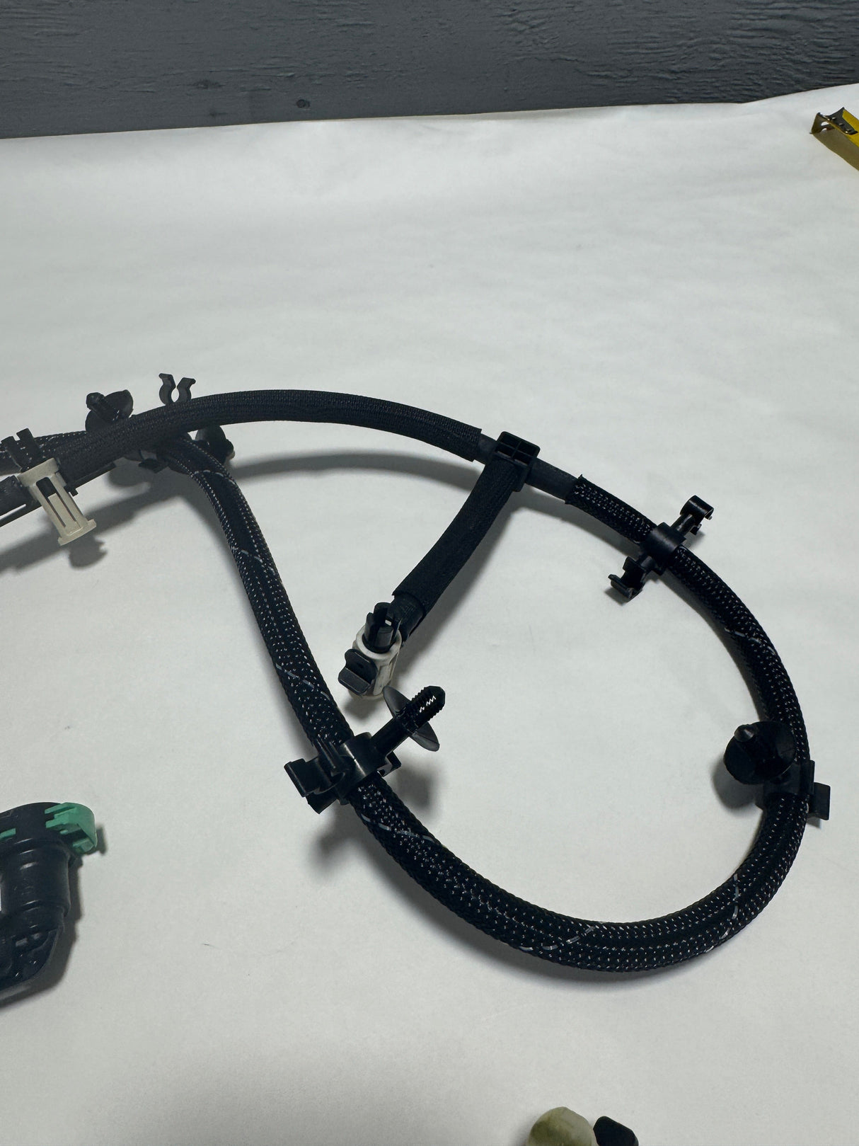 LC3Z-9A564-B 2017-2022 Ford F-250 F-350 6.7 Diesel Fuel Injection Return "Fixing" Hose OEM