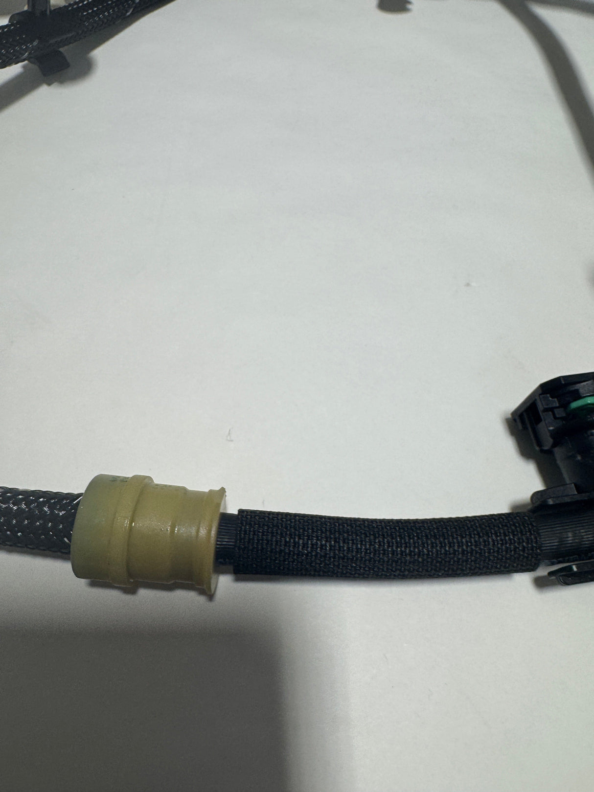 LC3Z-9A564-B 2017-2022 Ford F-250 F-350 6.7 Diesel Fuel Injection Return "Fixing" Hose OEM