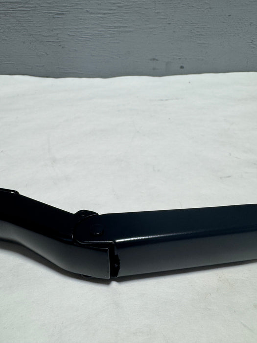 FL3Z-17526-A and FL3Z-17527-A 2017-2022 Ford F-250 F-350 Left and Right OEM Windshield Wiper Arms