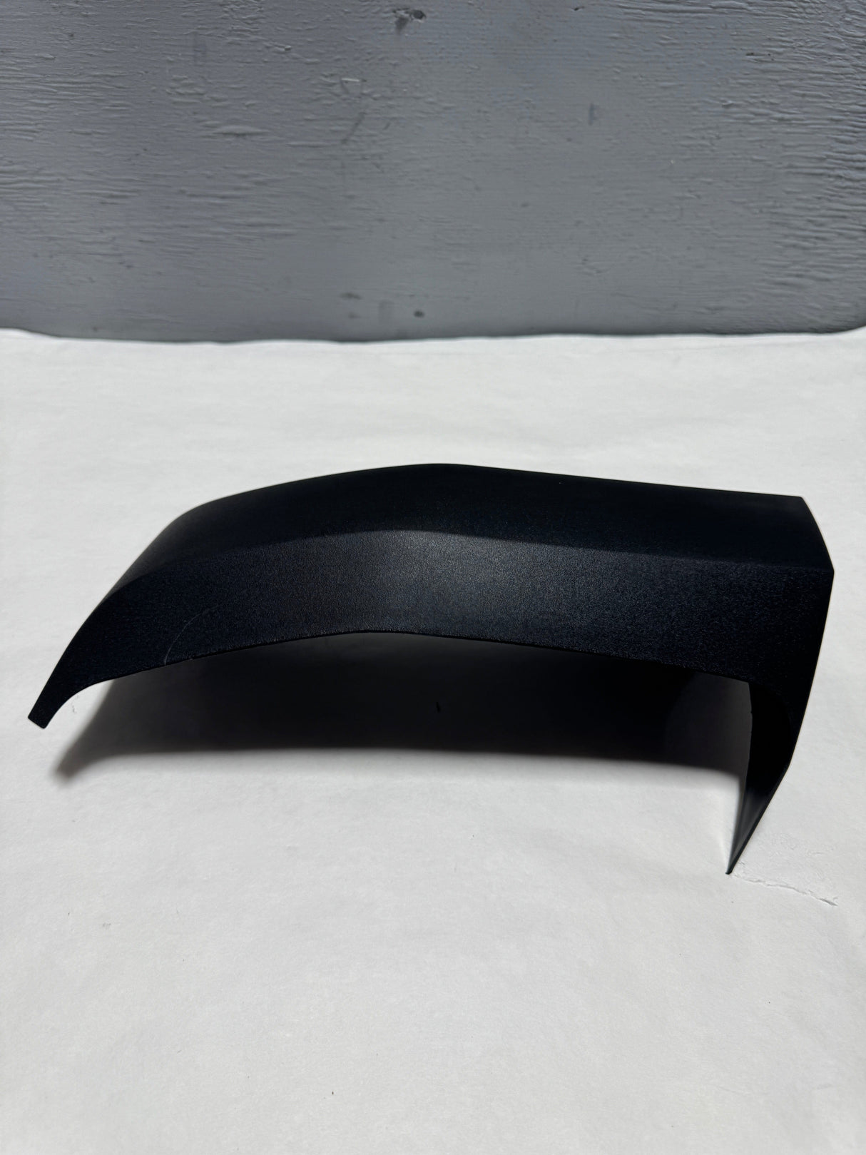 HC3Z-16038-AE 2017-2022 Ford F-450 F-550 Front Passenger Arch Fender Molding Extension OEM