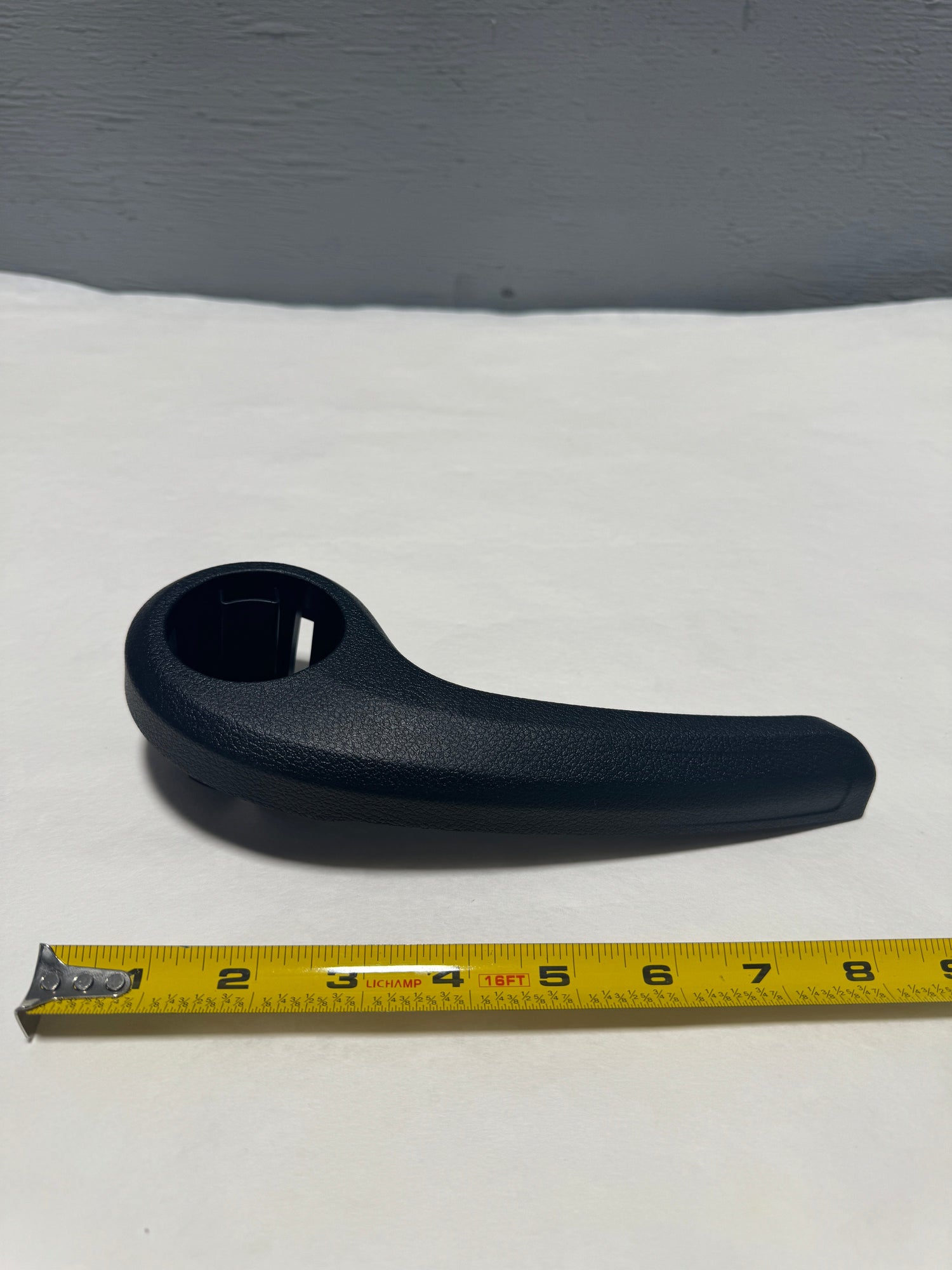 88186-D9000WK 2017-2022 Kia Sportage Driver Seat Adjust Handle For Non Power Seats