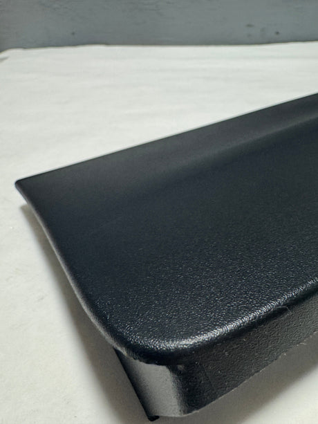 85617332 2017-2023 Cadillac XT5 Black Rear Passenger Side Door Lower Molding  OEM