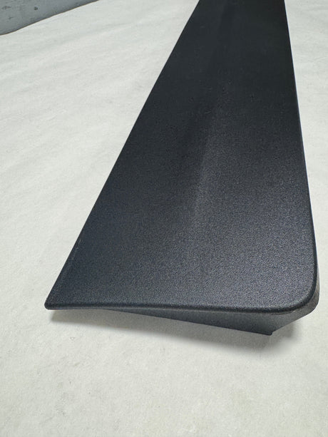 85617332 2017-2023 Cadillac XT5 Black Rear Passenger Side Door Lower Molding  OEM